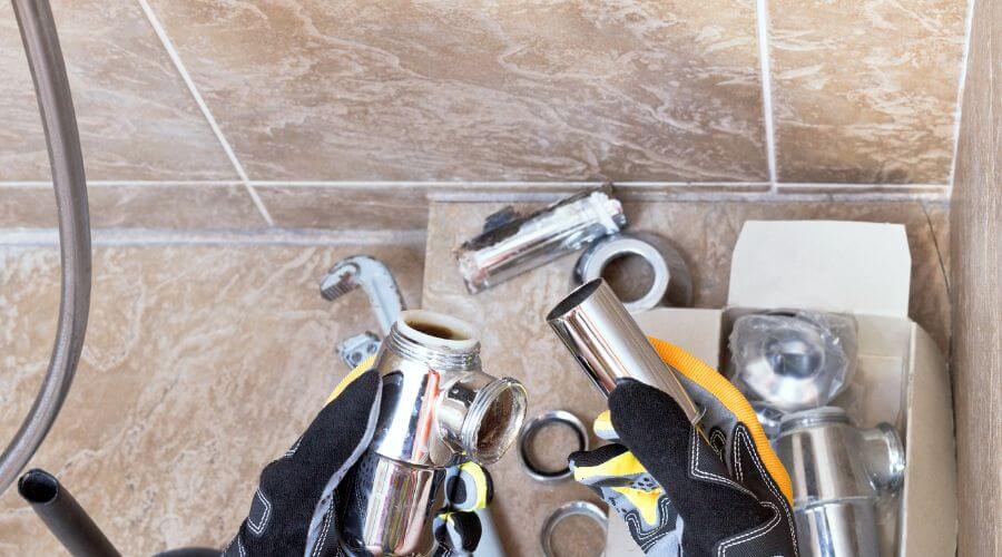 Professional gutter cleaning in Warner, NH